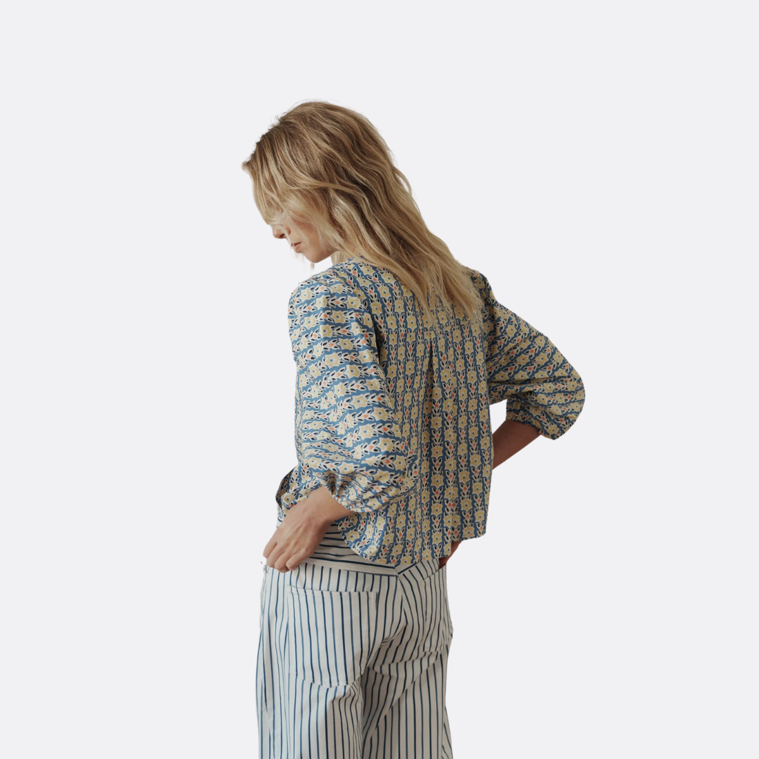 <PRODUCTTITLE> in Blue by Himba.