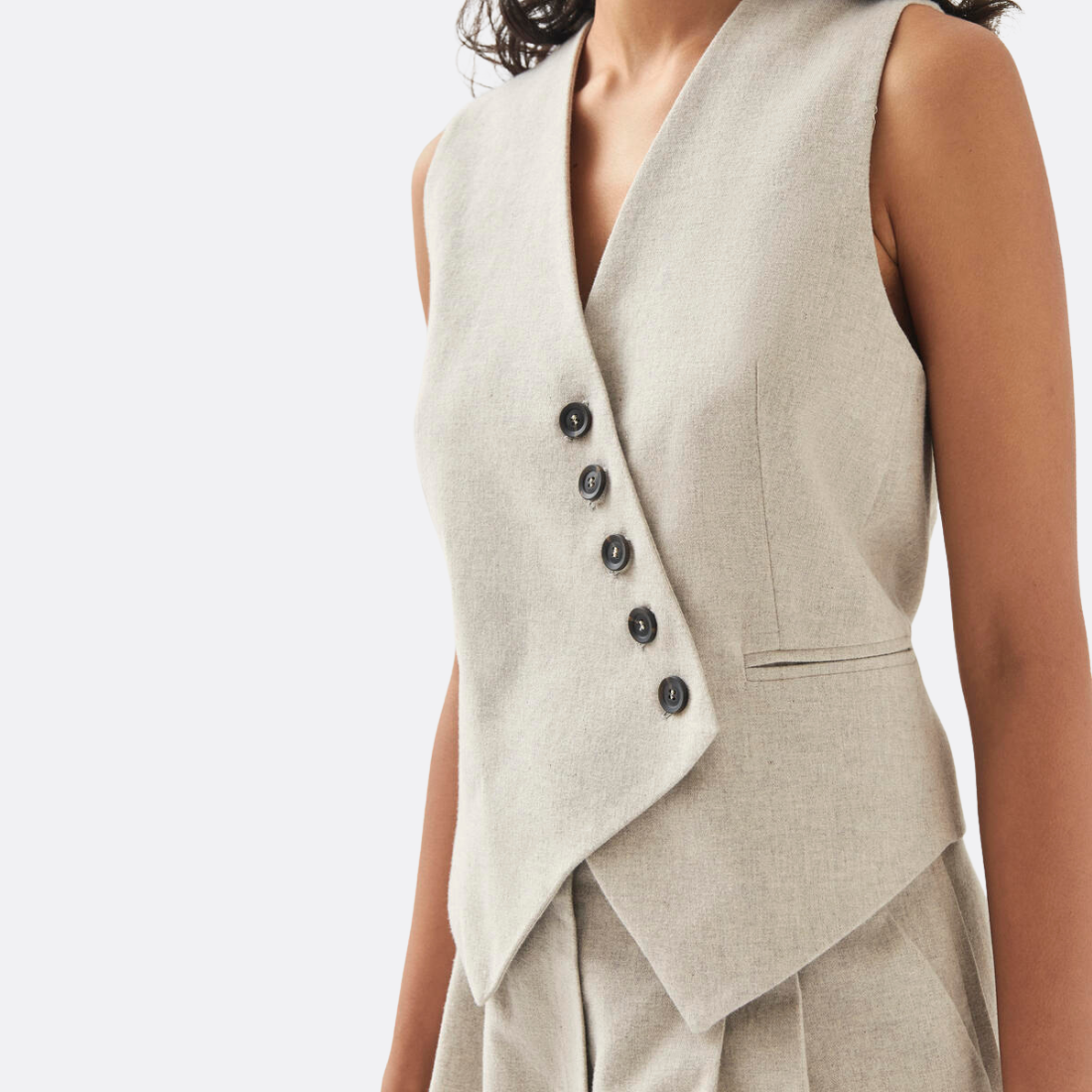 <PRODUCTTITLE> in Neutrals by Alohas.