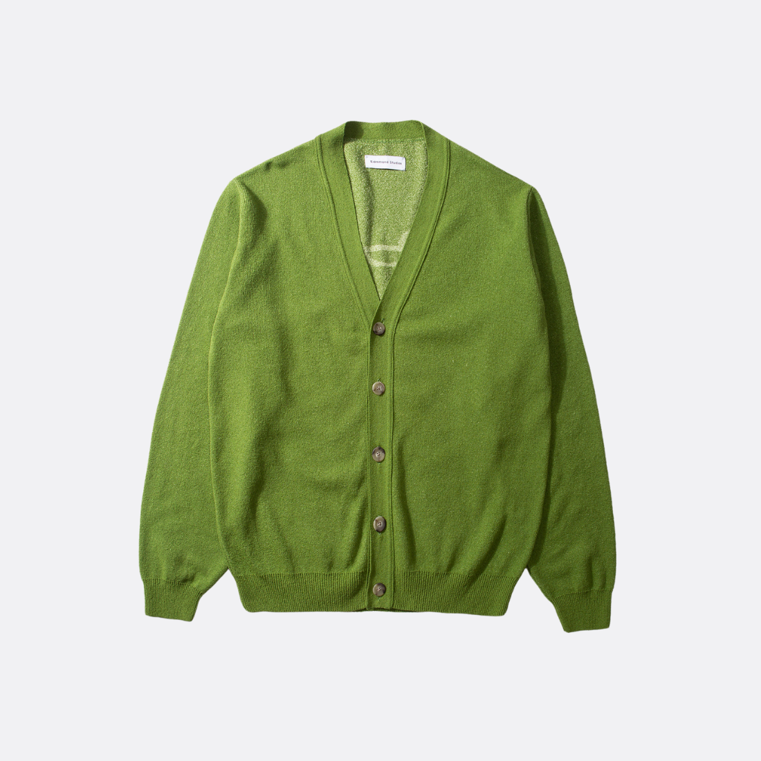 <PRODUCTTITLE> in Green by Edmmond Studios.