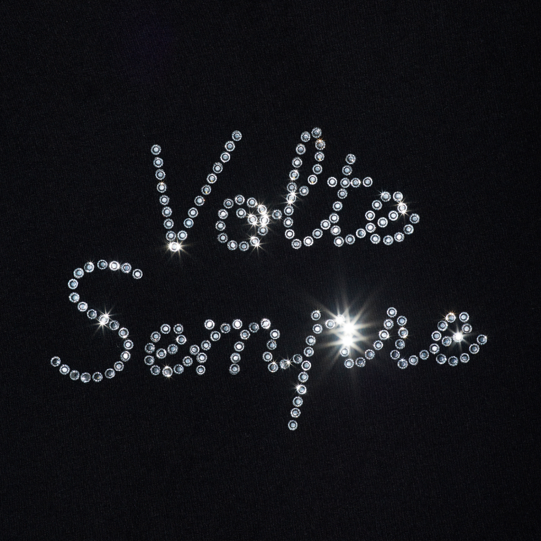 <PRODUCTTITLE> in Black by Gandaia.