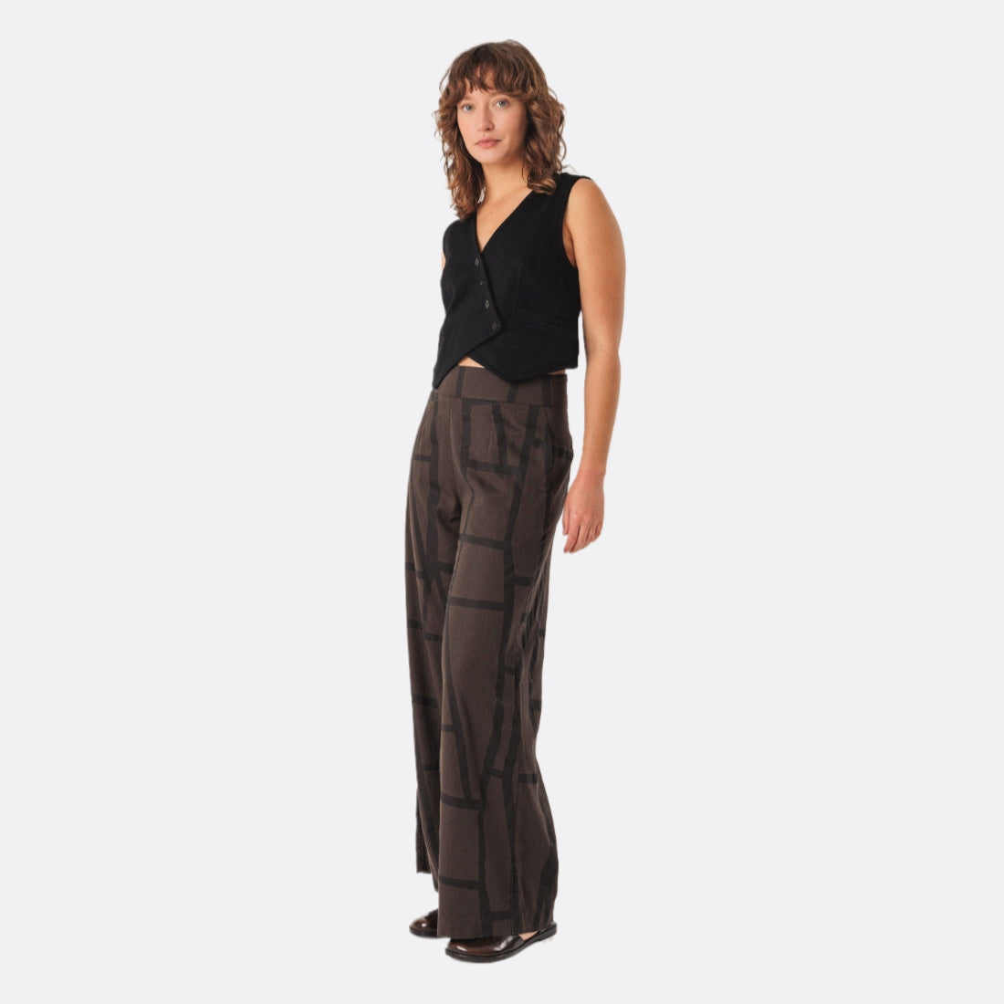 <PRODUCTTITLE> in Black by SKFK.