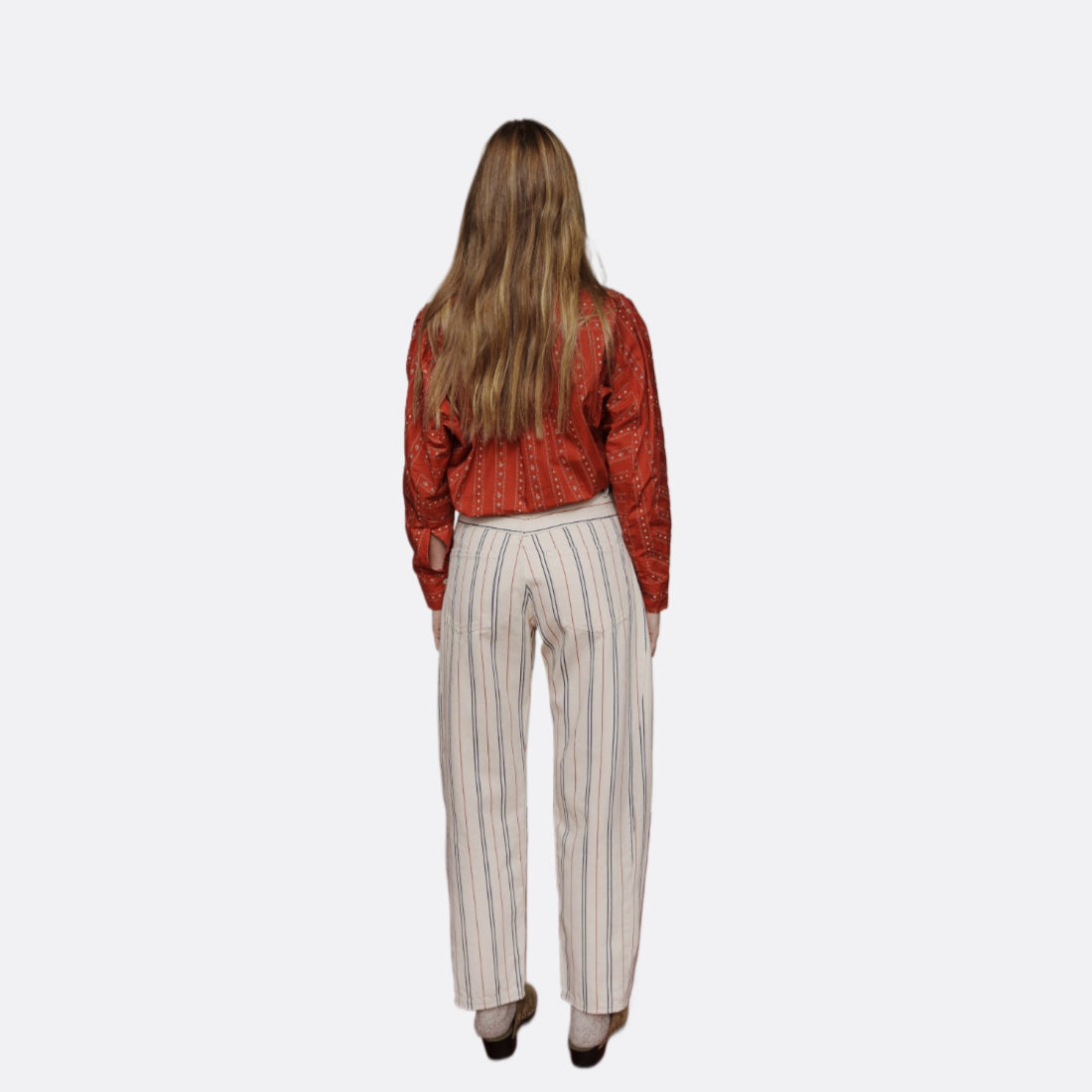 <PRODUCTTITLE> in Beige by Himba.