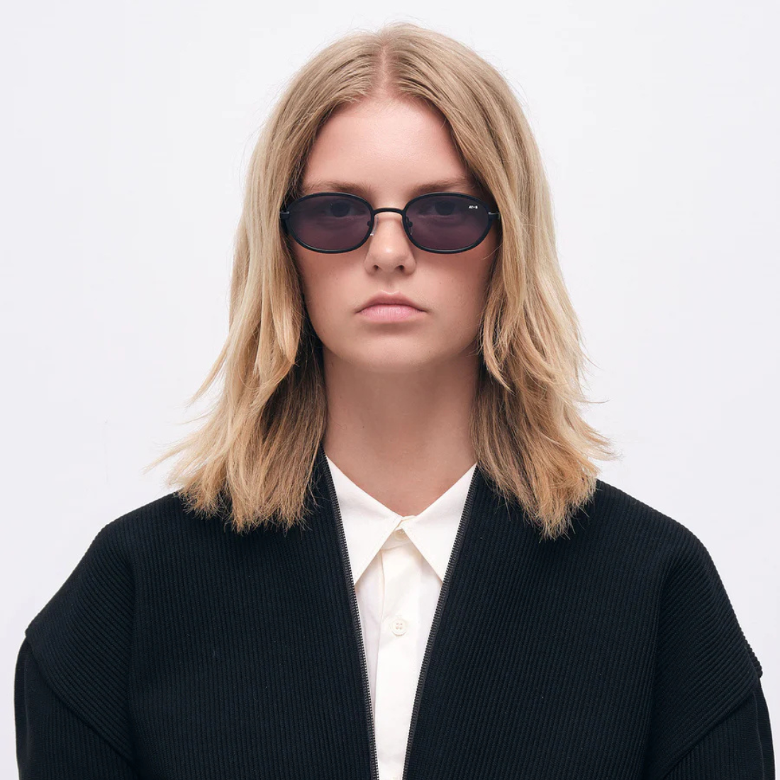 <PRODUCTTITLE> in Black by AY Studios.