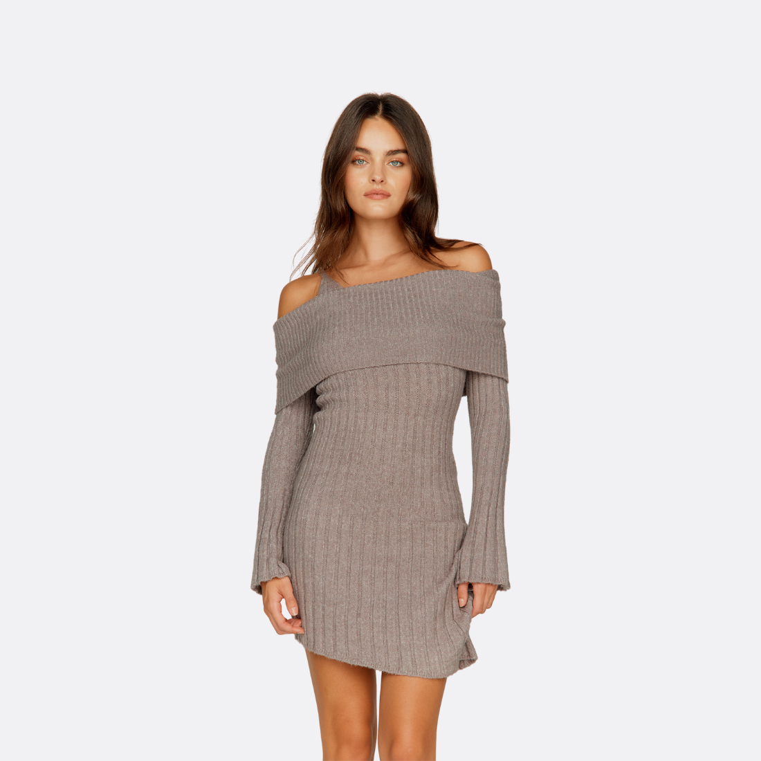 Klobiges Rippenkleid