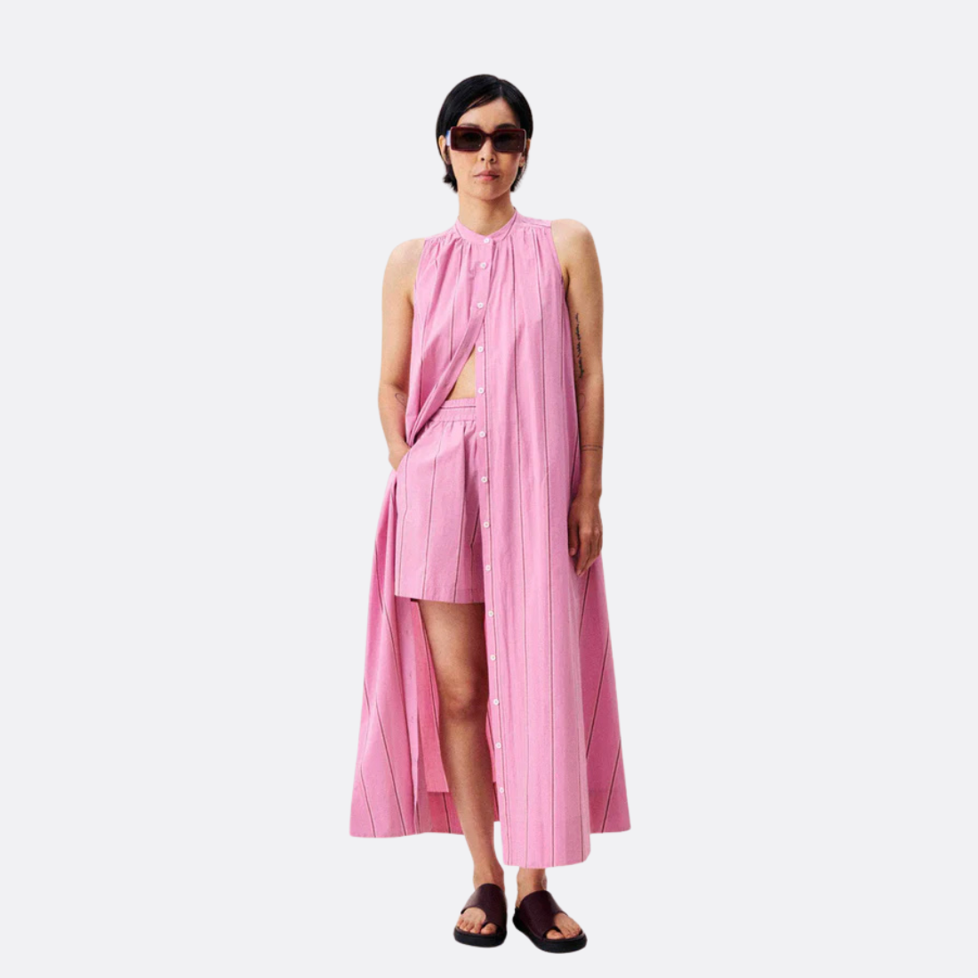 <PRODUCTTITLE> in Pink by FRNCH.