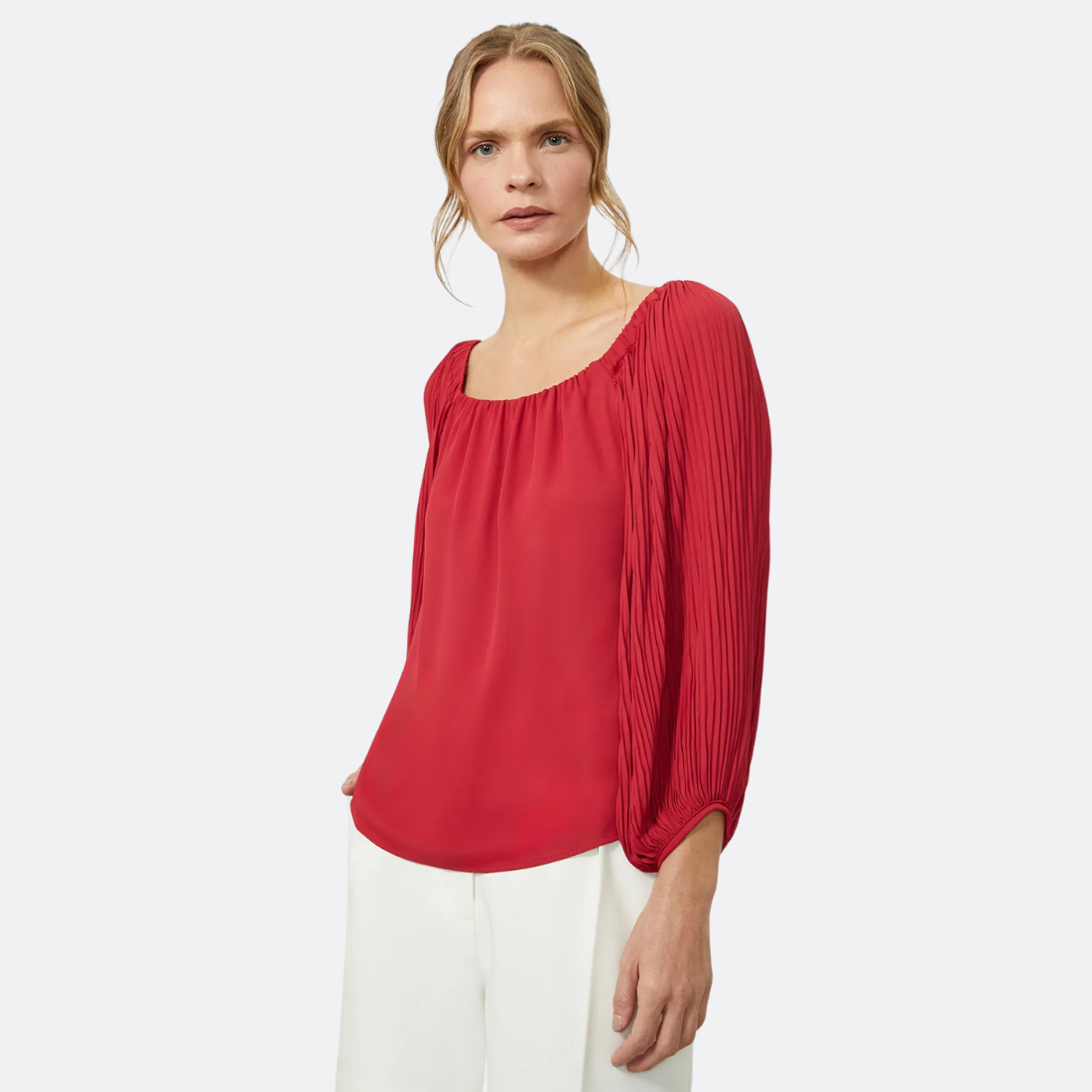 <PRODUCTTITLE> in Red by Shoulder.