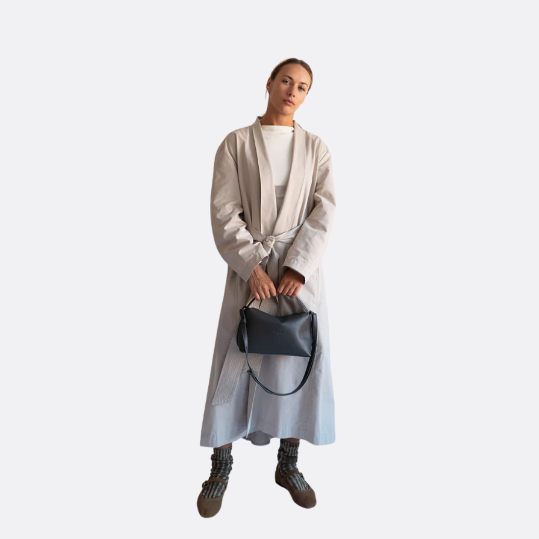 <PRODUCTTITLE> in Grey by Hvisk.