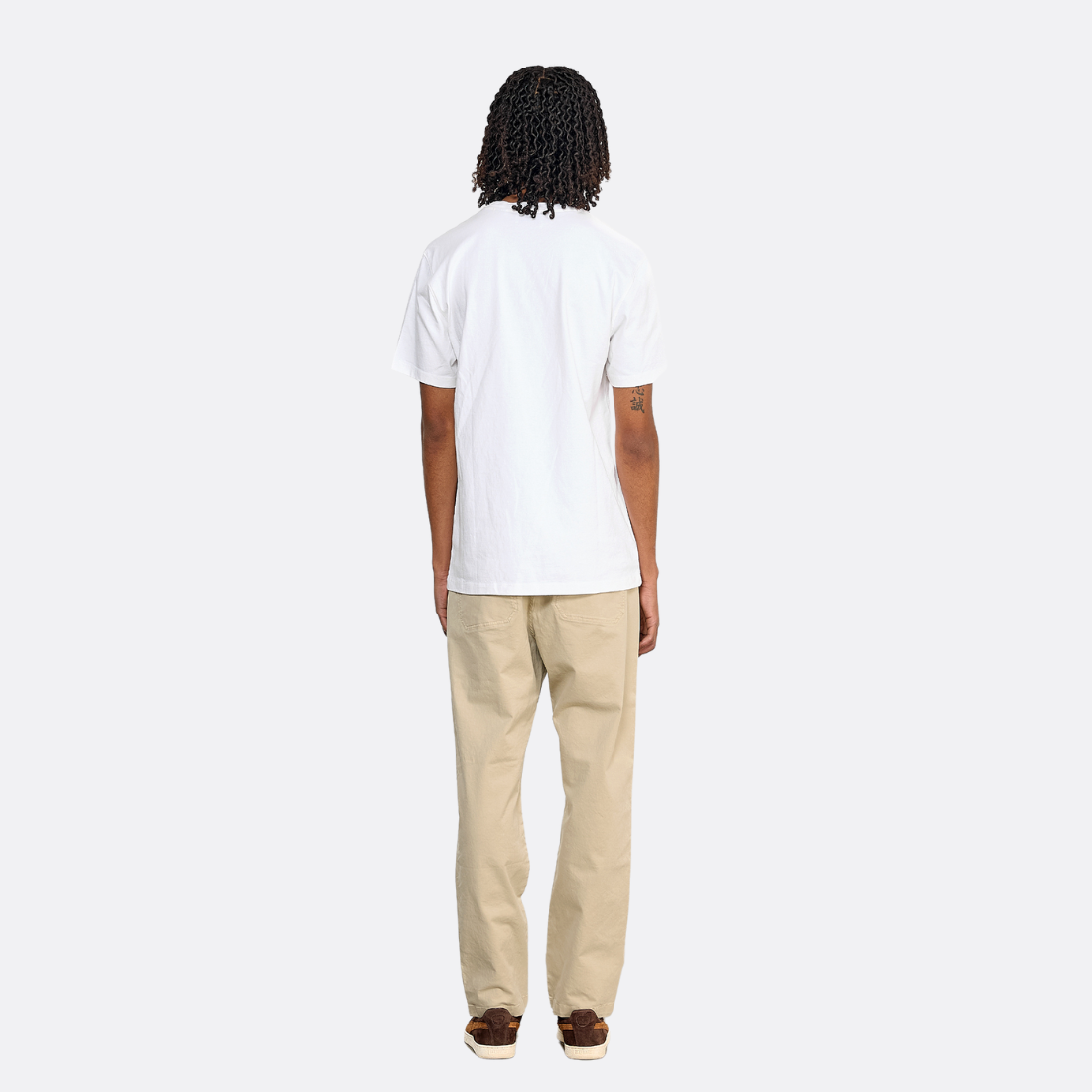<PRODUCTTITLE> in White by Edmmond Studios.