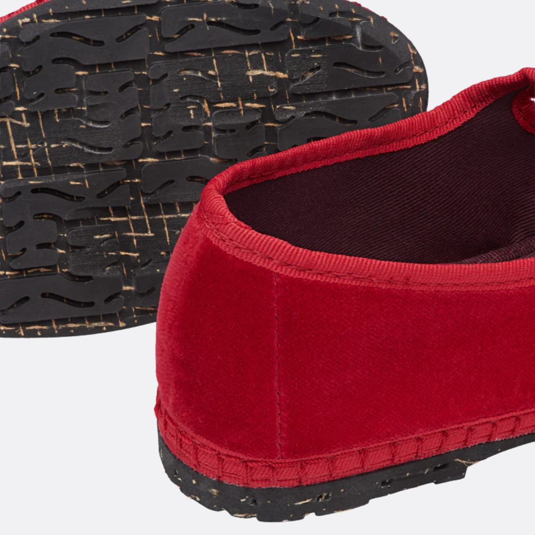 <PRODUCTTITLE> in Red by Flabelus.