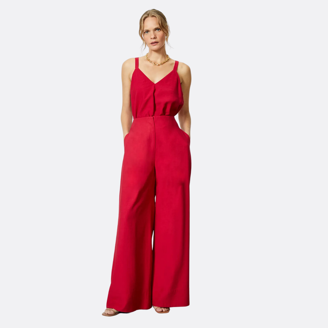 <PRODUCTTITLE> in Red by Shoulder.