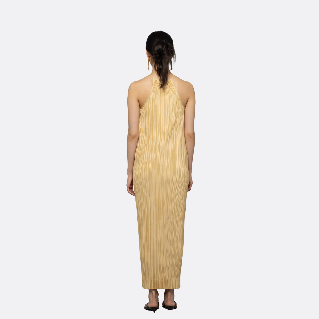 <PRODUCTTITLE> in Yellow by Esthé.