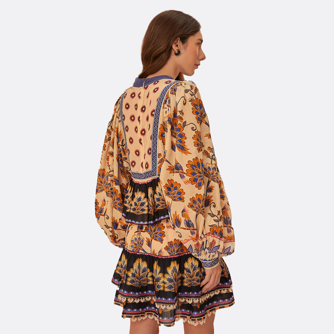 <PRODUCTTITLE> in Neutrals by FARM RIO.