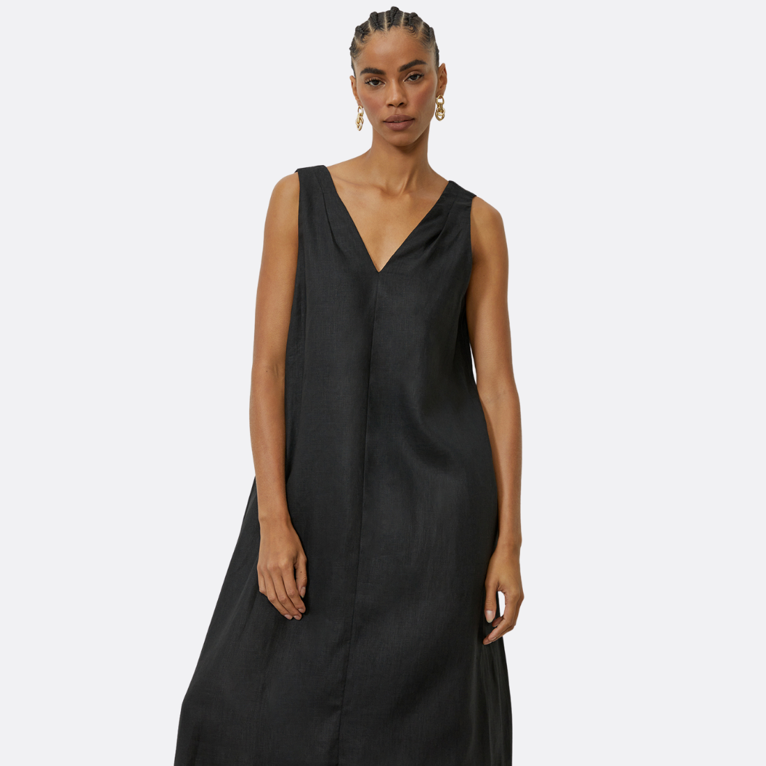 <PRODUCTTITLE> in Black by Shoulder.