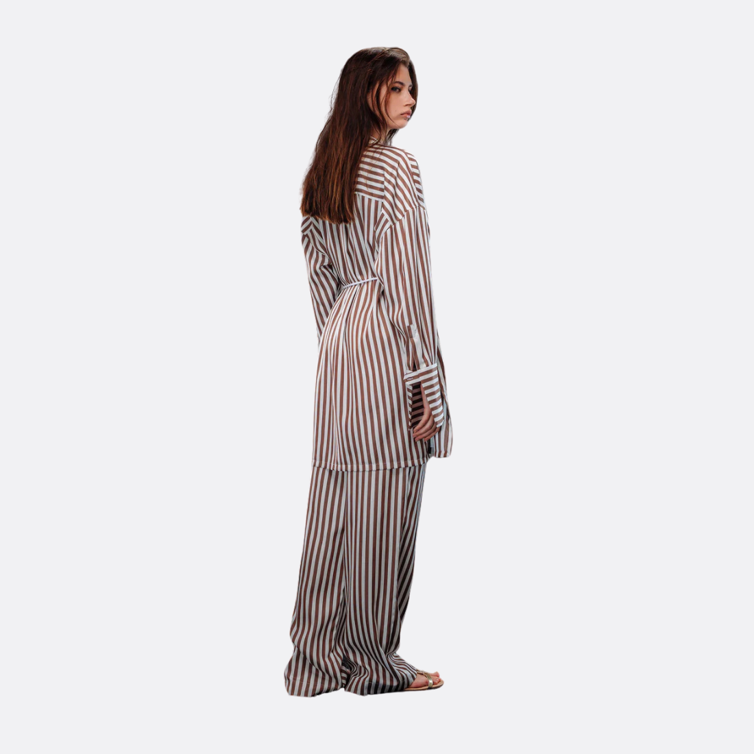 <PRODUCTTITLE> in Brown by A LINE.