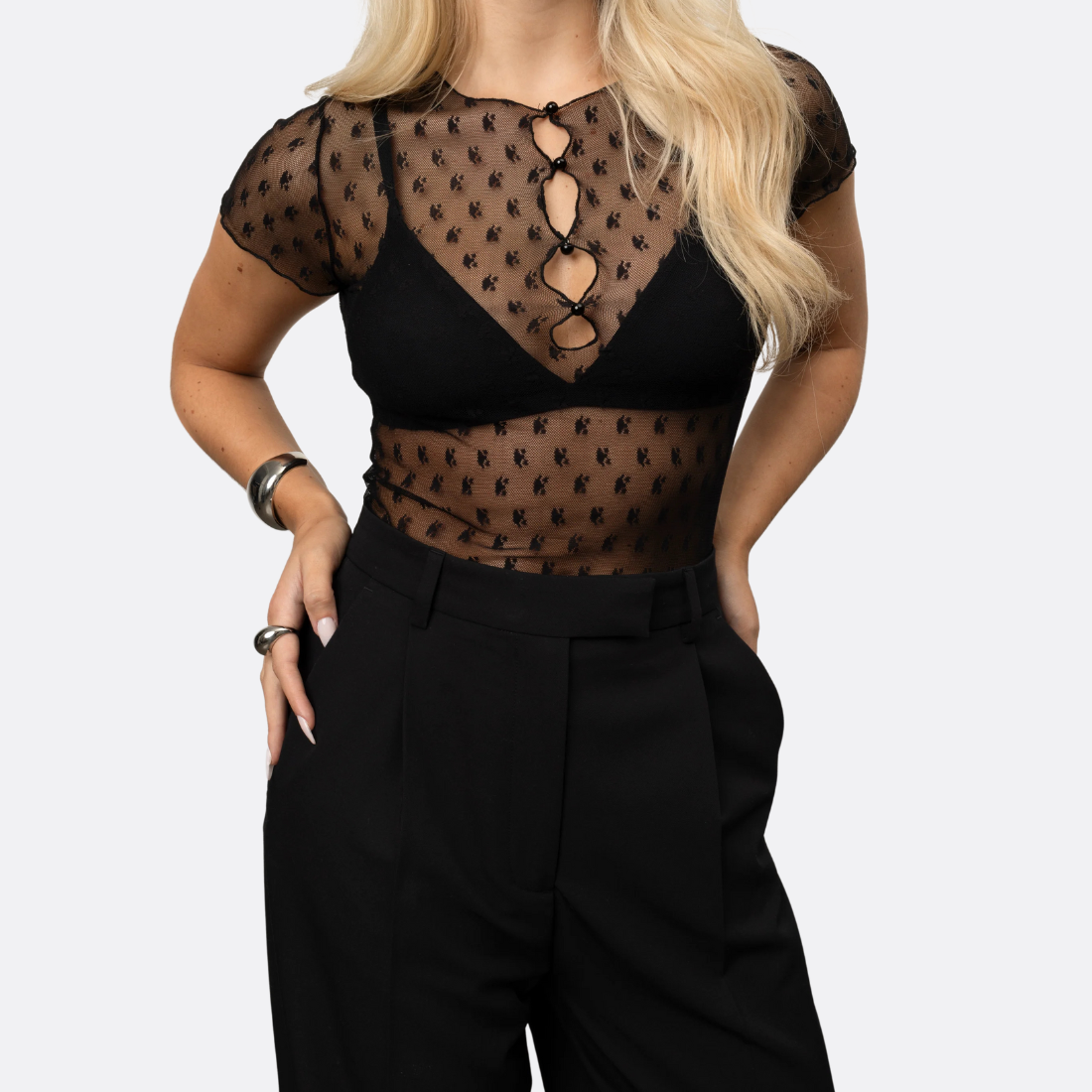 <PRODUCTTITLE> in Black by Guaja.