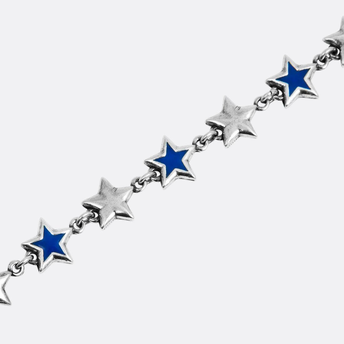 <PRODUCTTITLE> in Silver by TwoJeys.