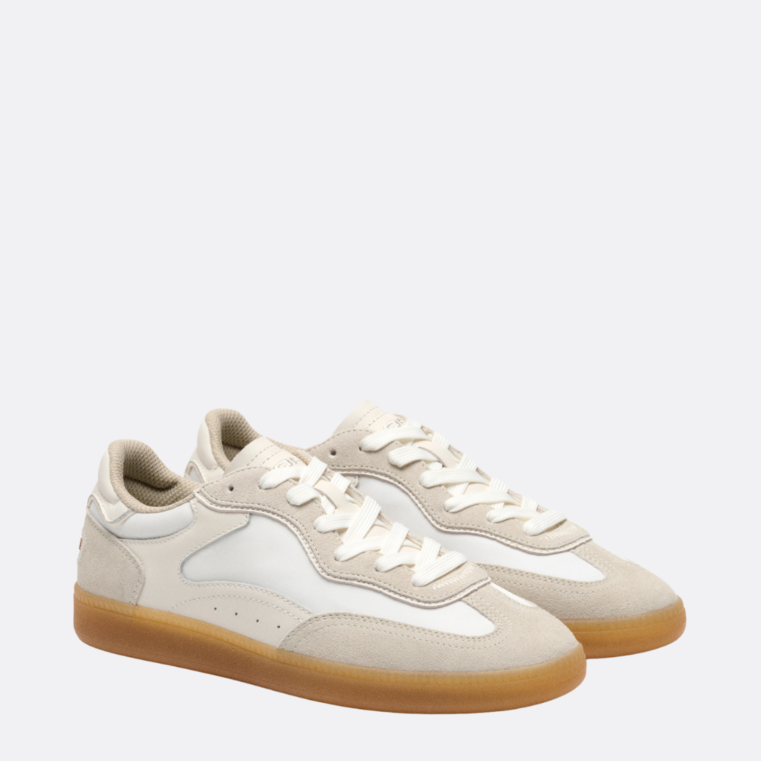 <PRODUCTTITLE> in White by Hoff.