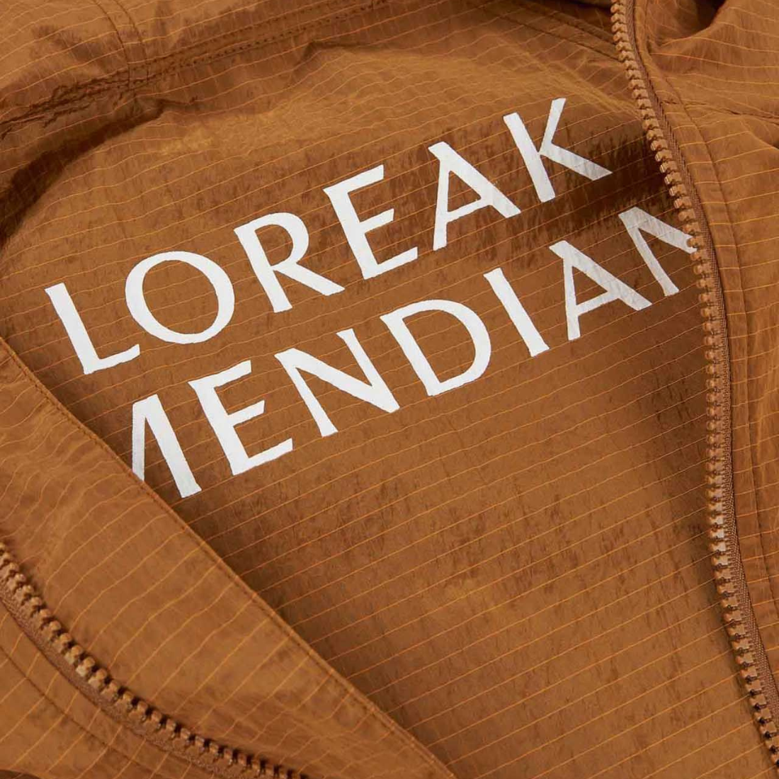 <producttitle> en marrón por Loreak Mendian.