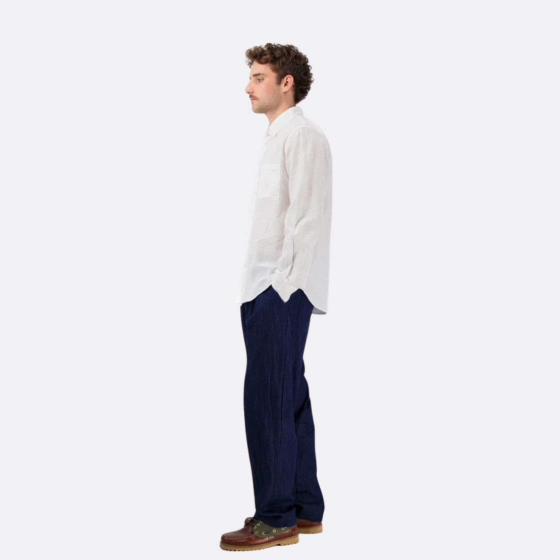<PRODUCTTITLE> in White by Castart.