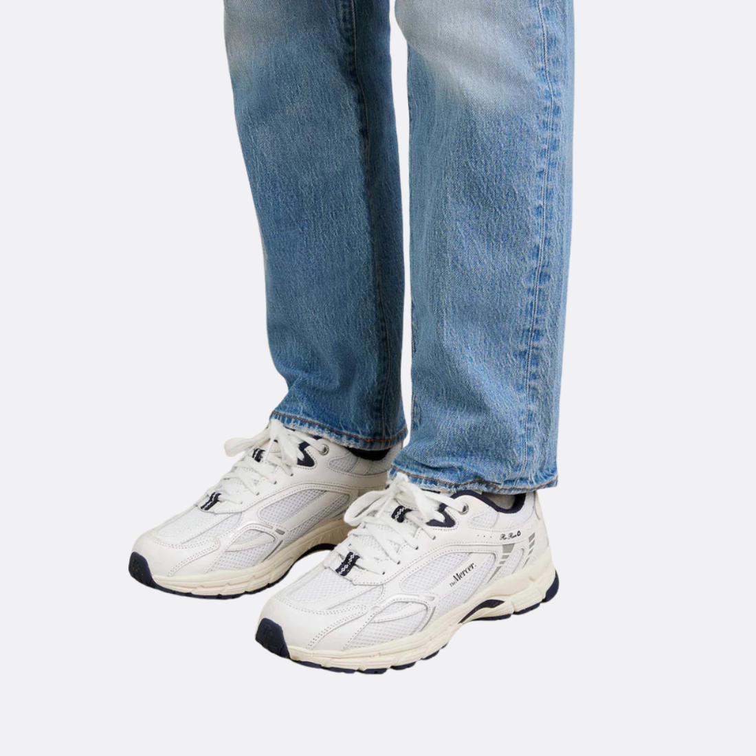 <PRODUCTTITLE> in White by Mercer.