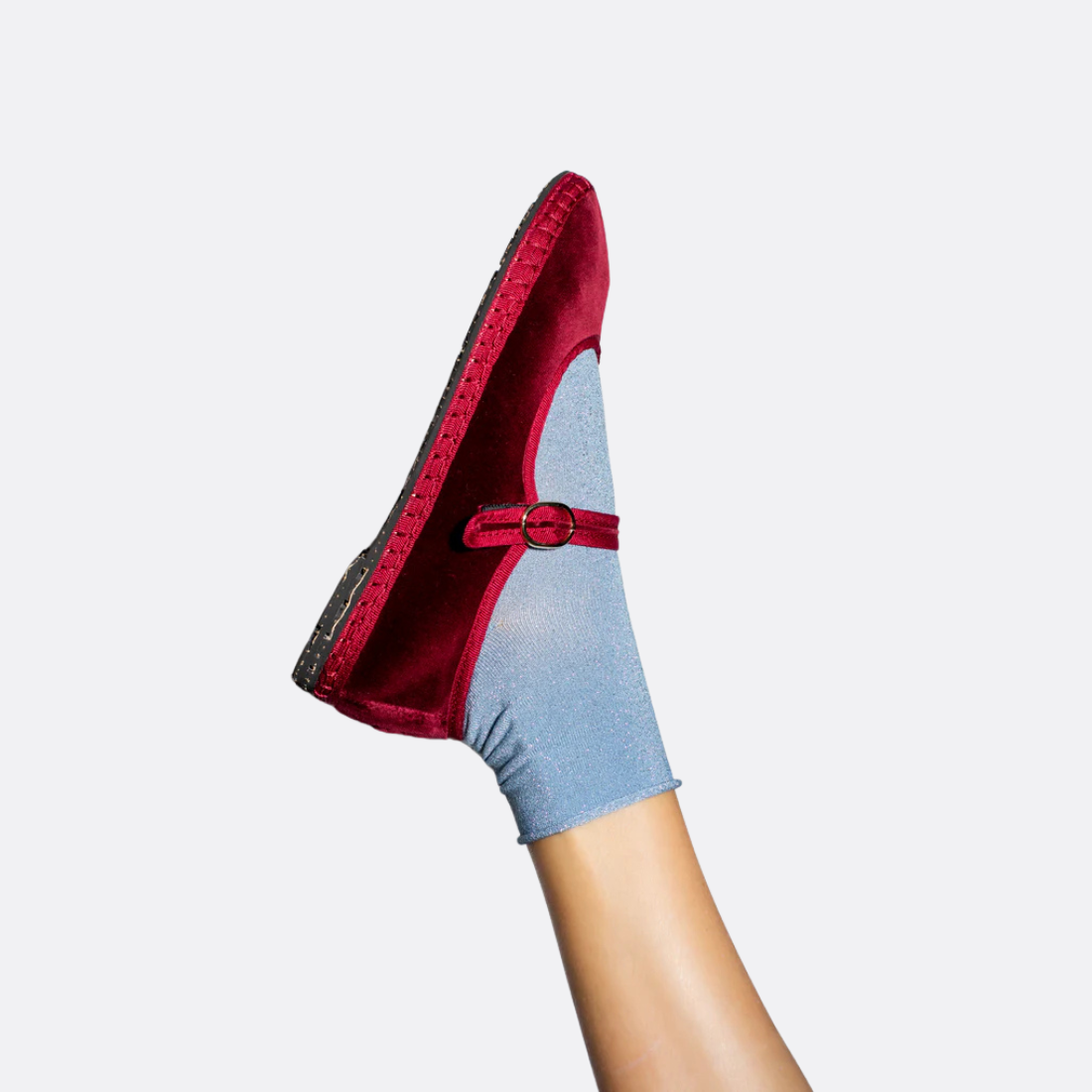 <PRODUCTTITLE> in Bordeaux by Flabelus.