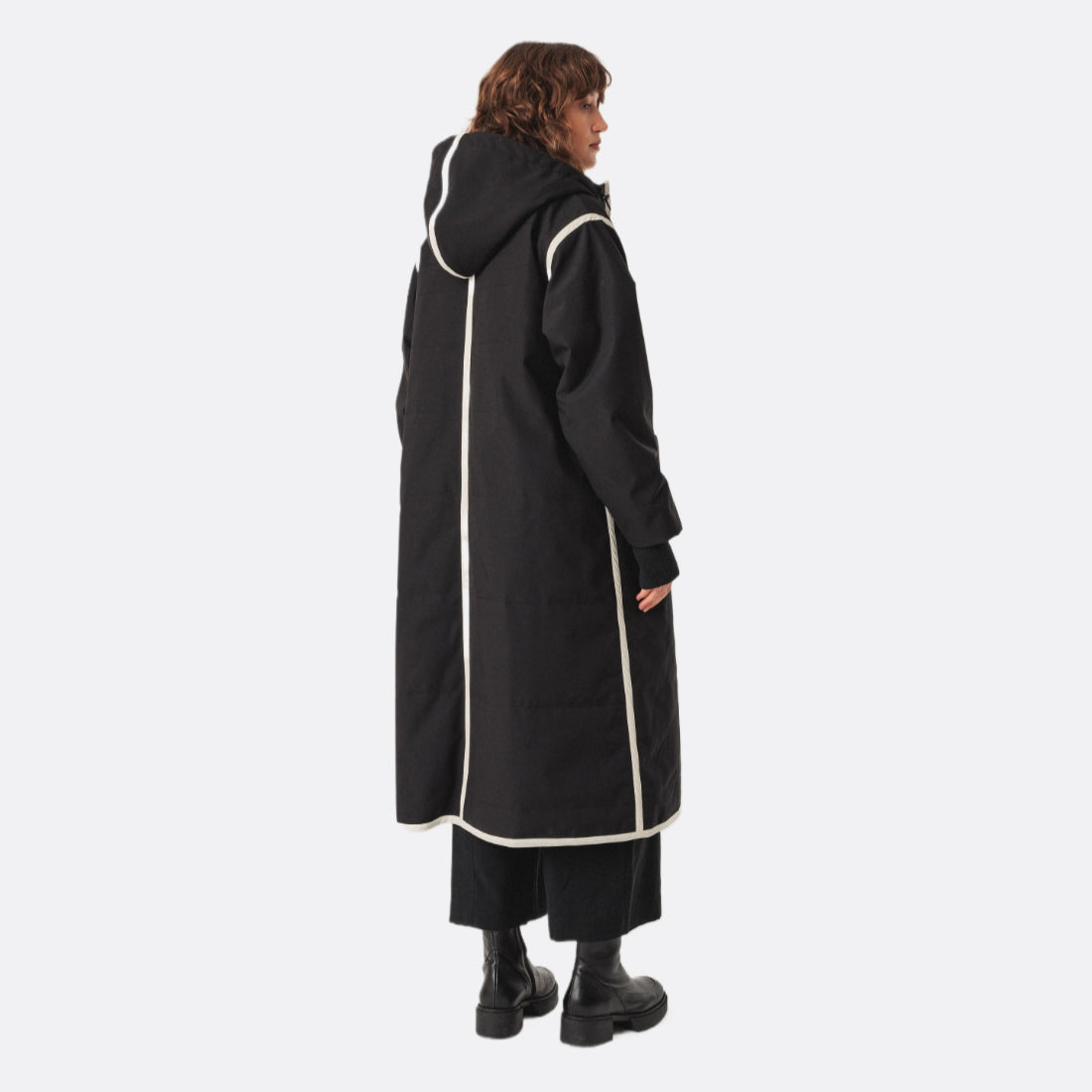<PRODUCTTITLE> in Black by SKFK.