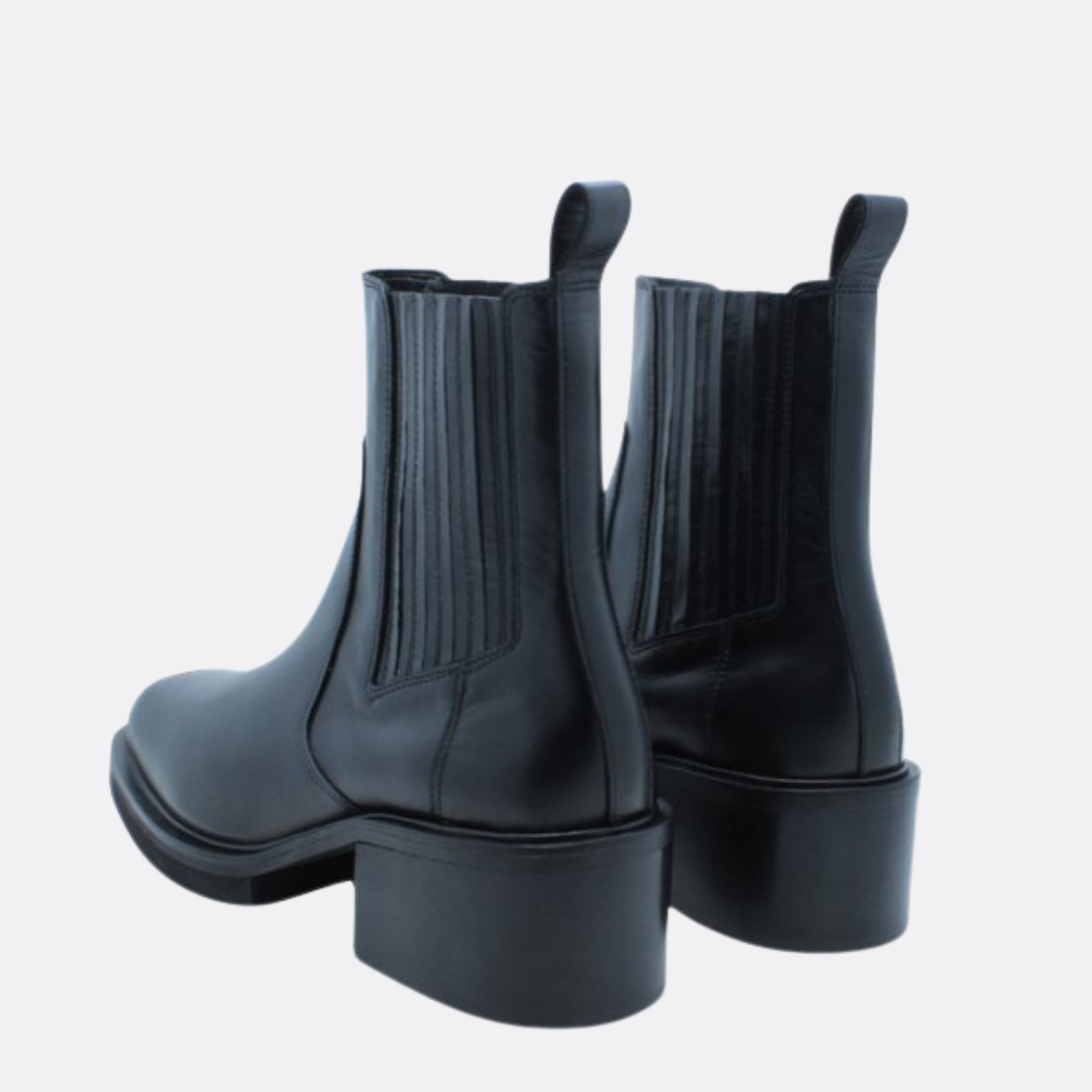 <PRODUCTTITLE> in Black by JJ Heitor.