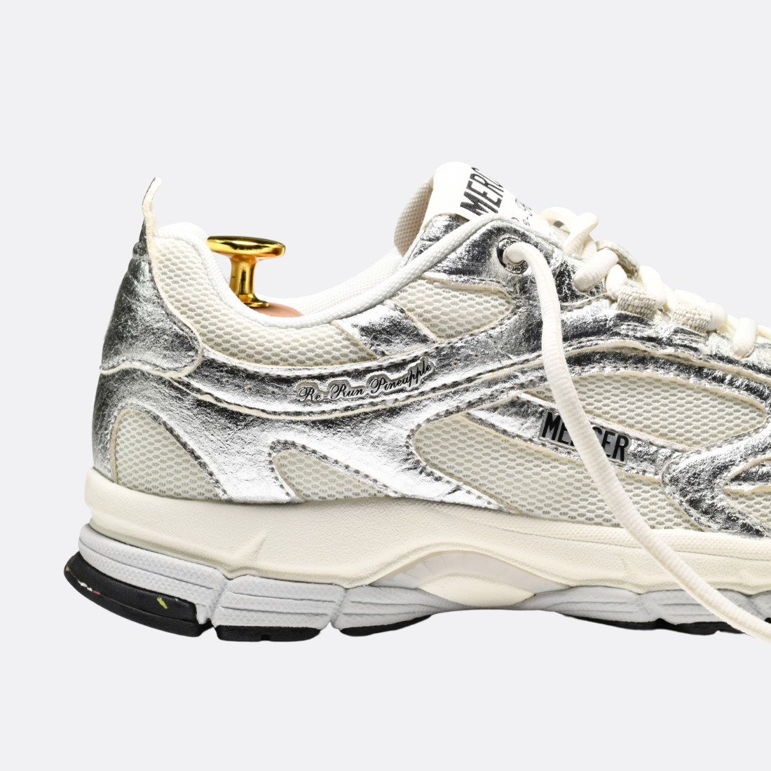 <PRODUCTTITLE> in Silver by Mercer.