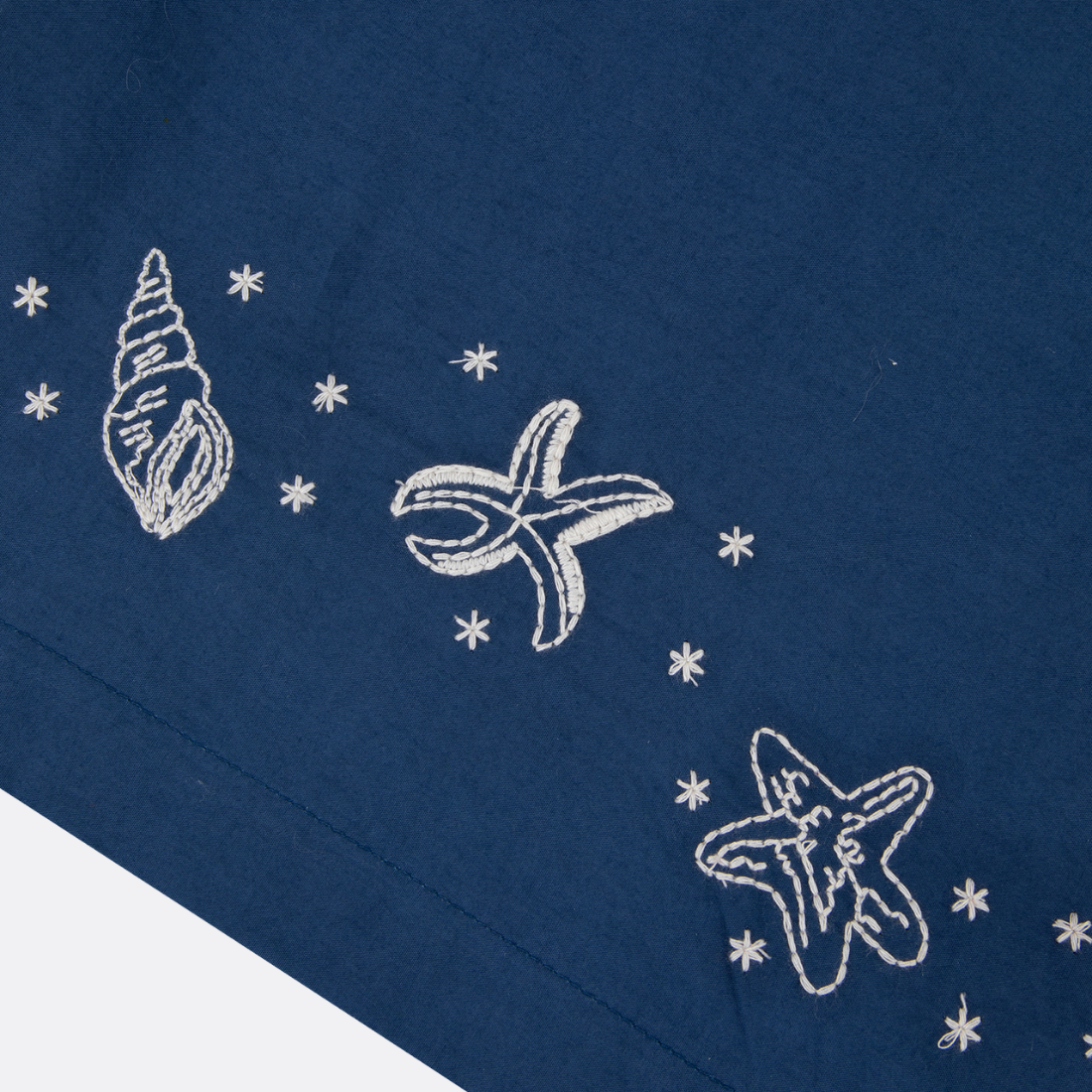 <producttitle> en azul por Maison Labiche.