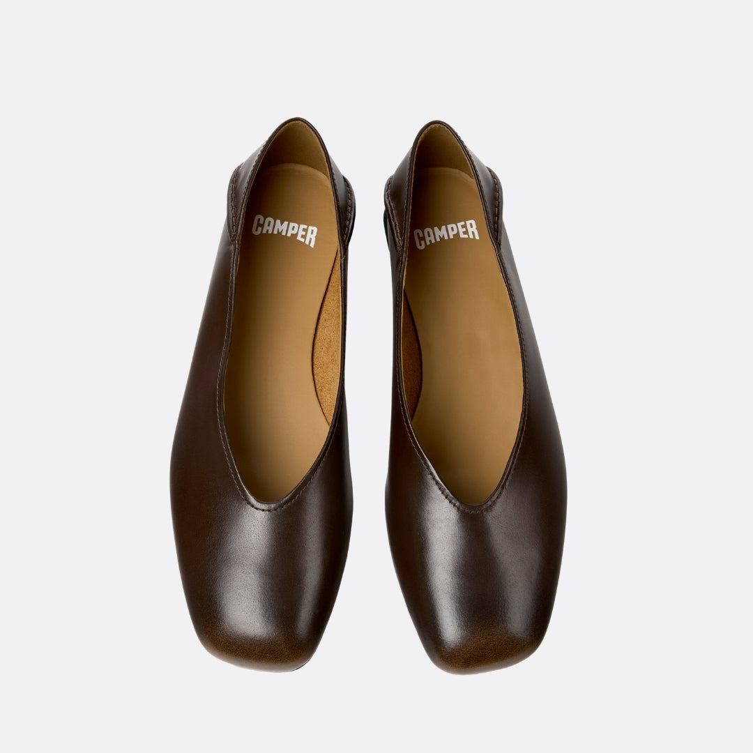 <PRODUCTTITLE> in Brown by Camper.