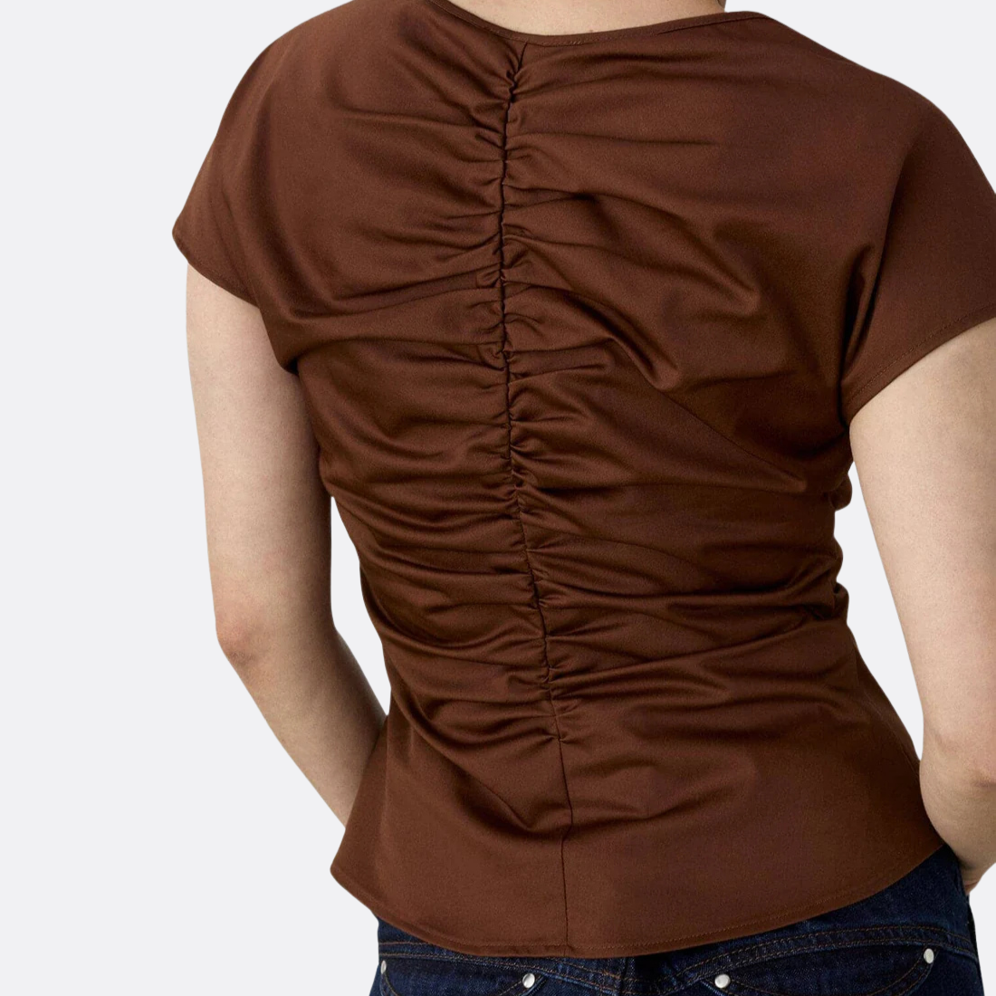 <PRODUCTTITLE> in Brown by Laagam.