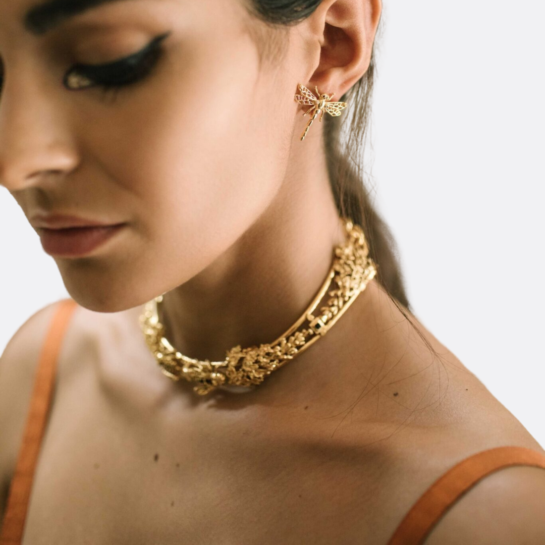<PRODUCTTITLE> in Golden by Carolina Curado.