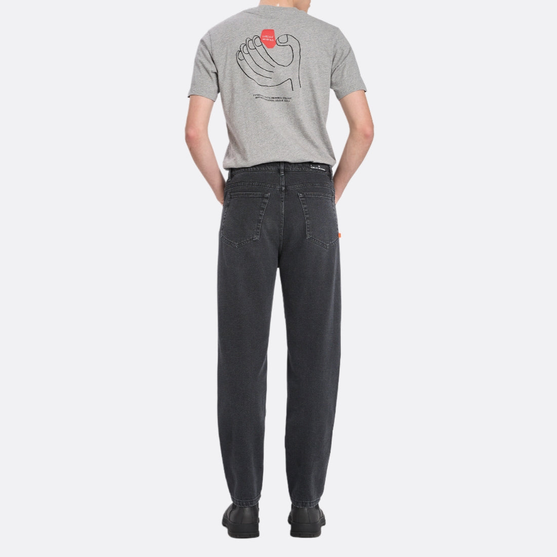 <PRODUCTTITLE> in Grey by Loreak Mendian.