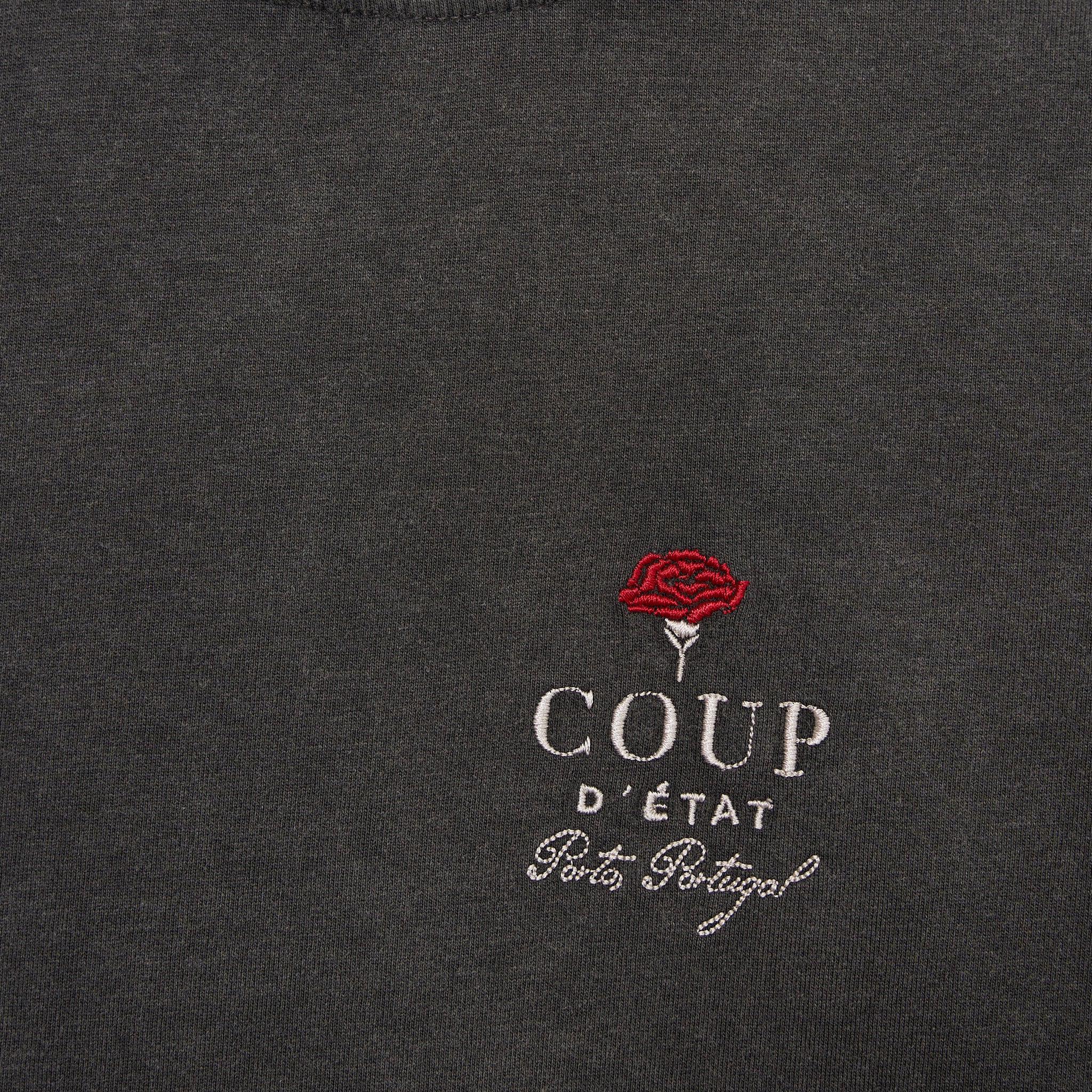 Logo Tee