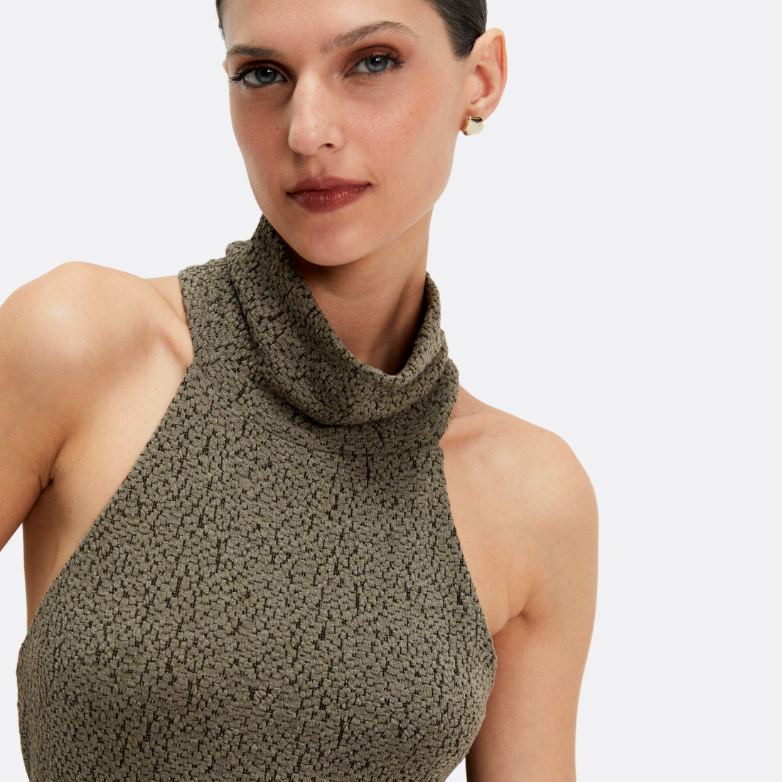 <PRODUCTTITLE> in Grey by Shoulder.