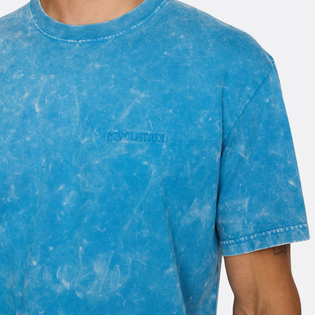 <PRODUCTTITLE> in Blue by Revolution.