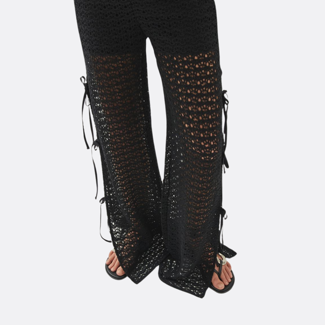 <PRODUCTTITLE> in Black by Alohas.