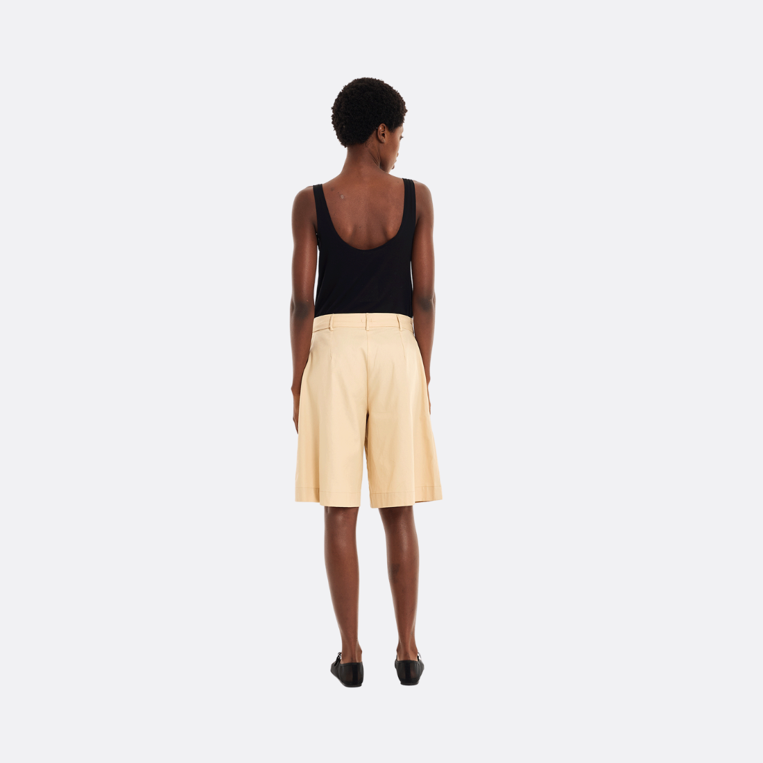 <PRODUCTTITLE> in Beige by Loja 3.