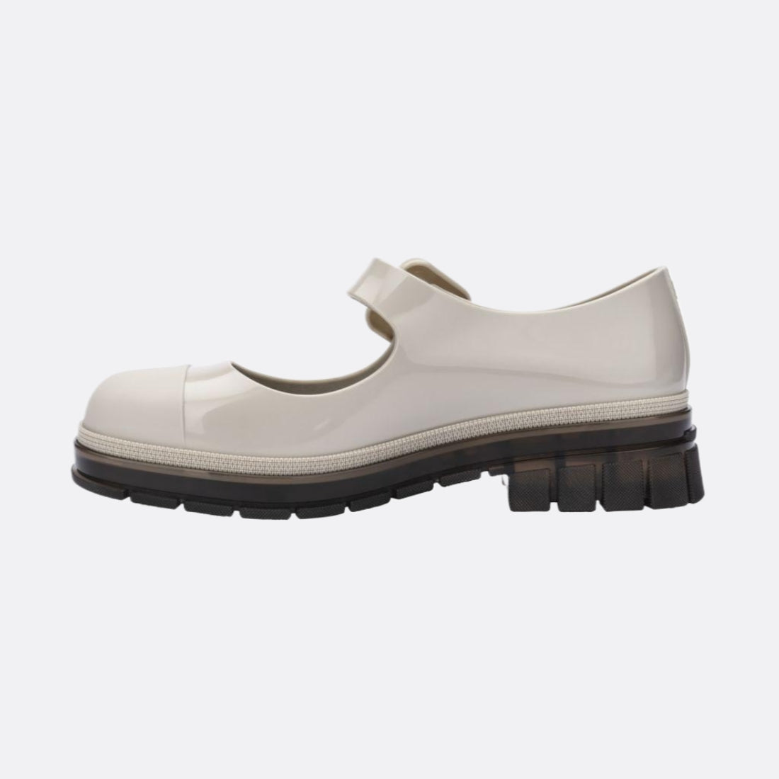 <PRODUCTTITLE> in White by Melissa.