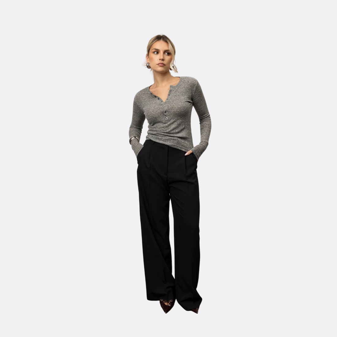 <PRODUCTTITLE> in Grey by Guaja.