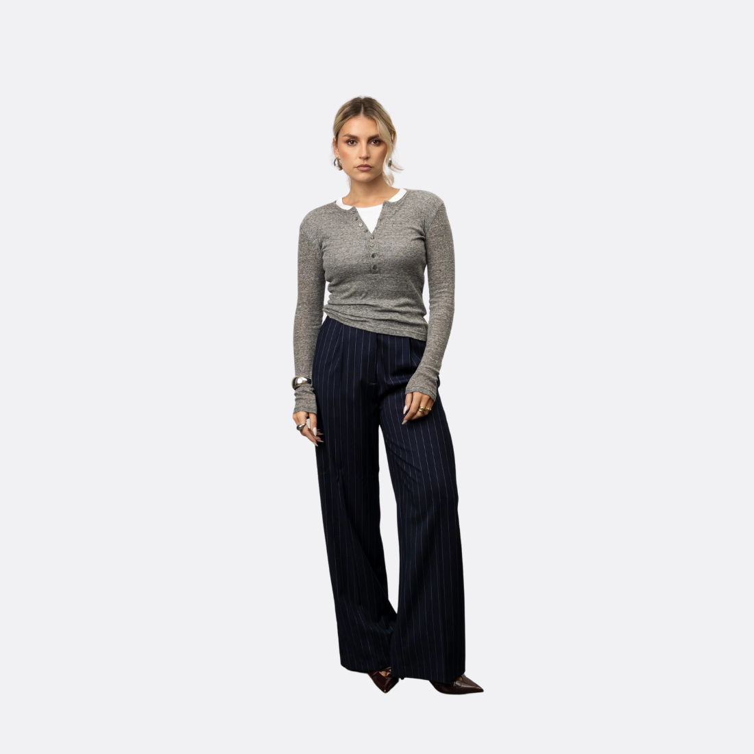 <PRODUCTTITLE> in Grey by Guaja.