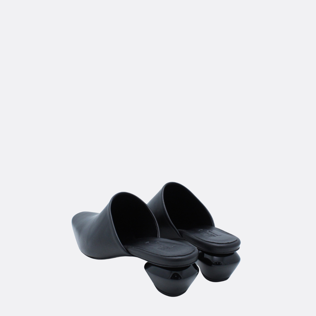 <PRODUCTTITLE> in Black by JJ Heitor.