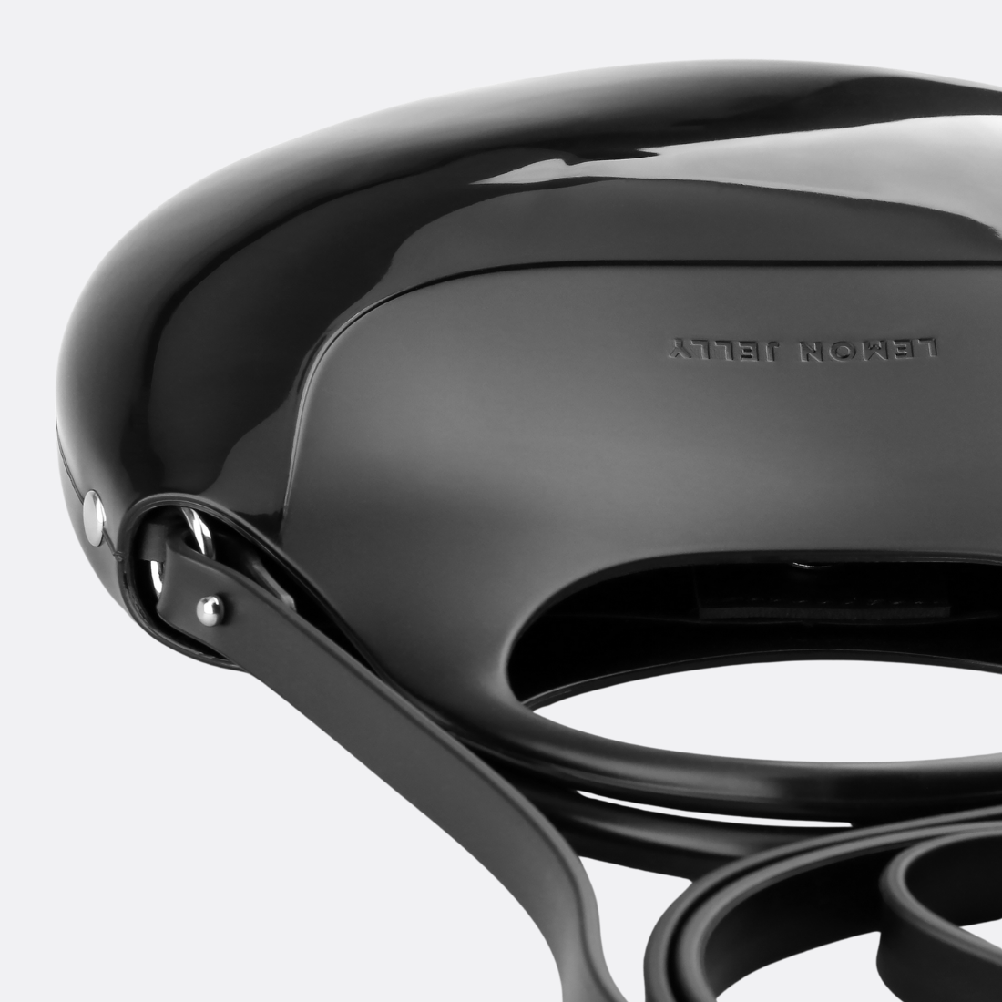 <PRODUCTTITLE> in Black by Lemon Jelly.