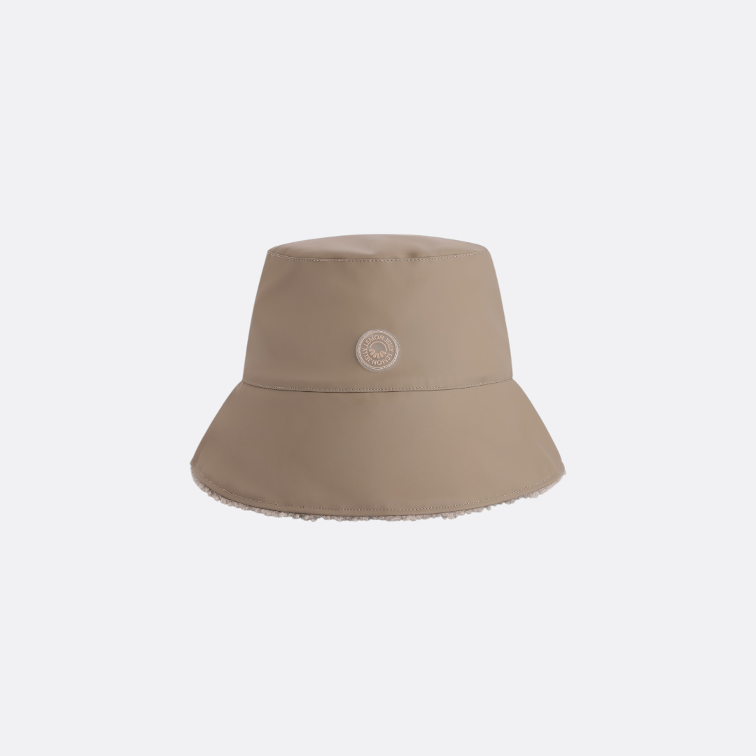 <PRODUCTTITLE> in Brown by Lemon Jelly.