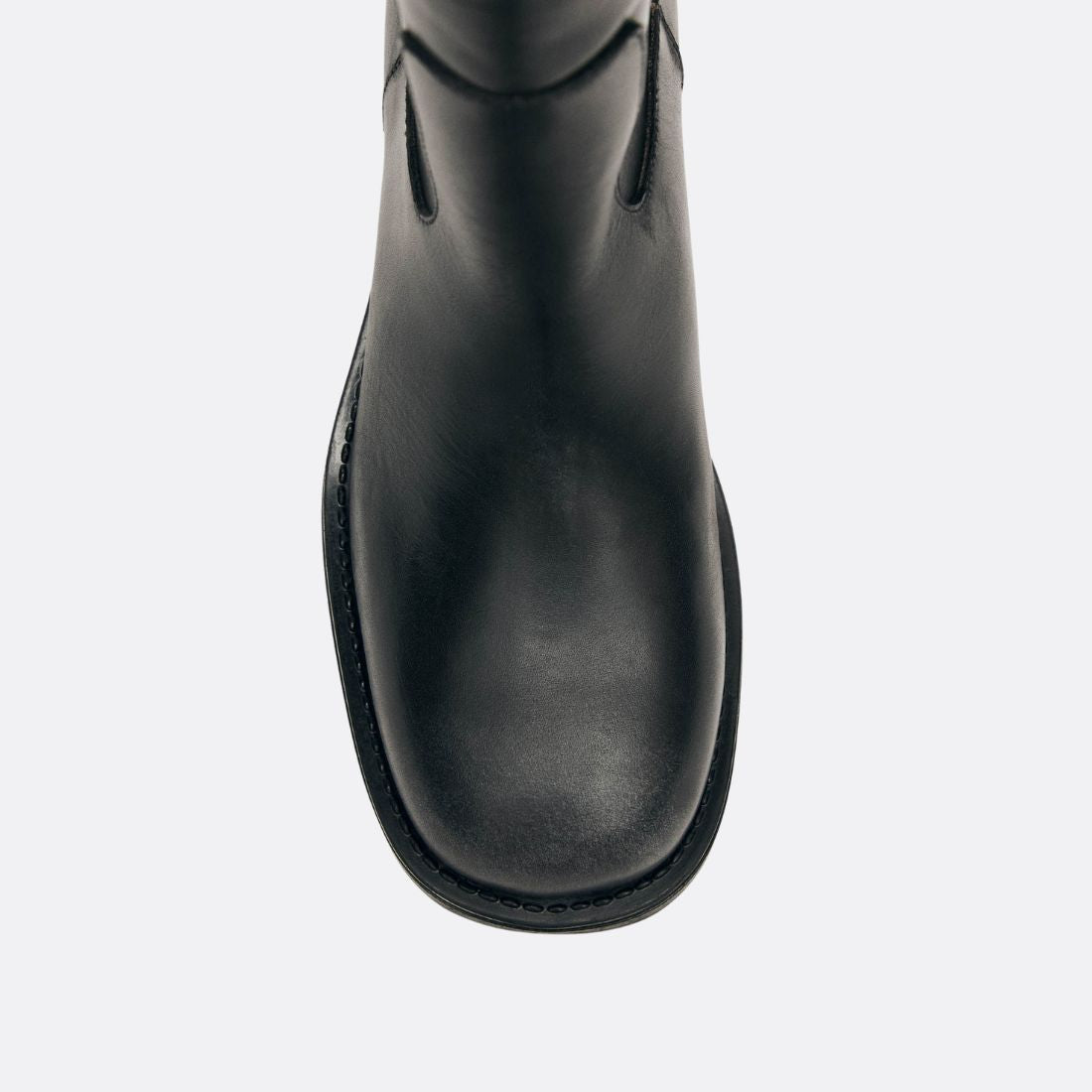 <PRODUCTTITLE> in Black by Alohas.