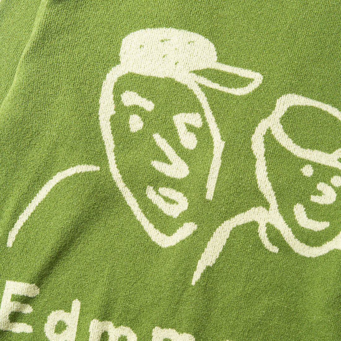 <PRODUCTTITLE> in Green by Edmmond Studios.