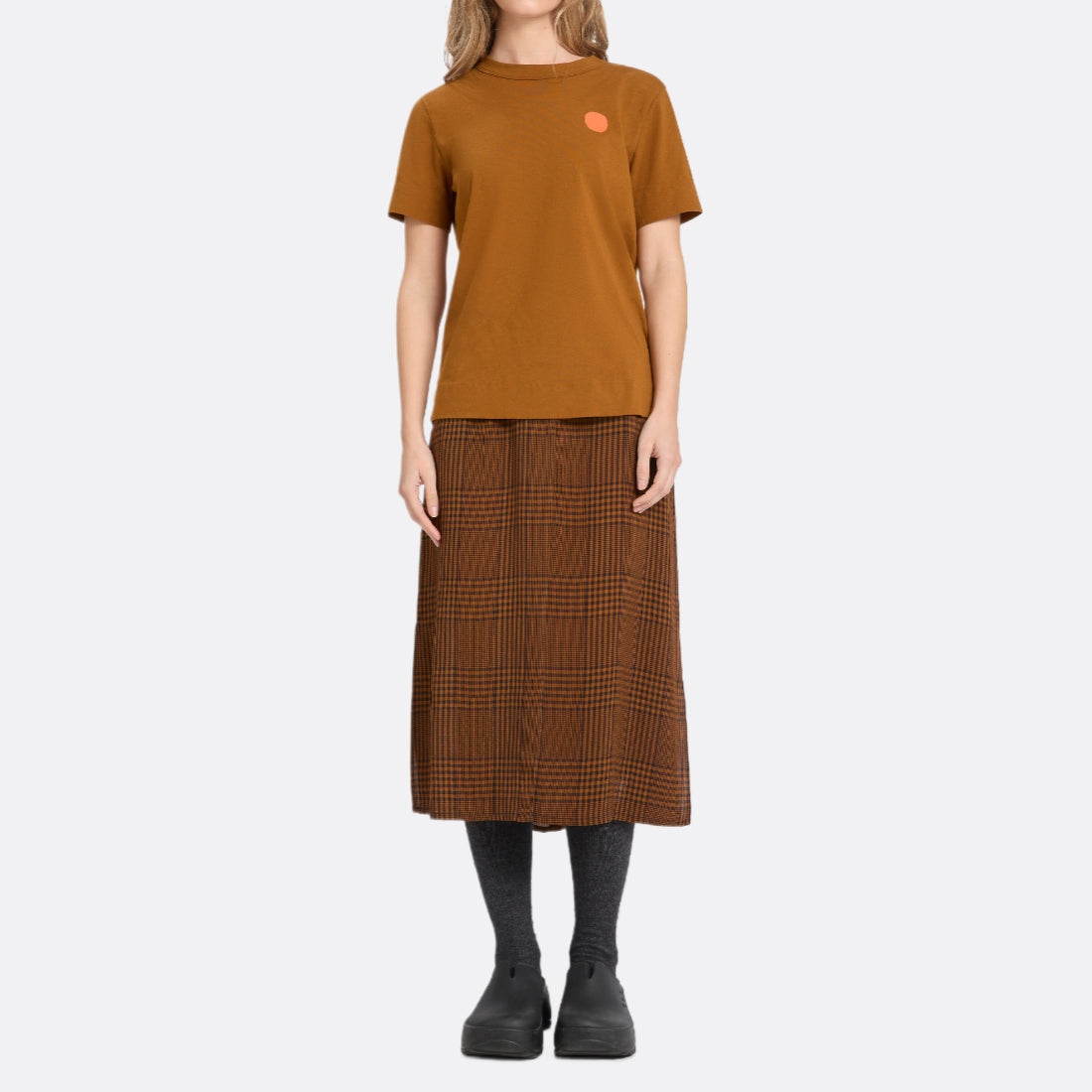 <PRODUCTTITLE> in Brown by Loreak Mendian.