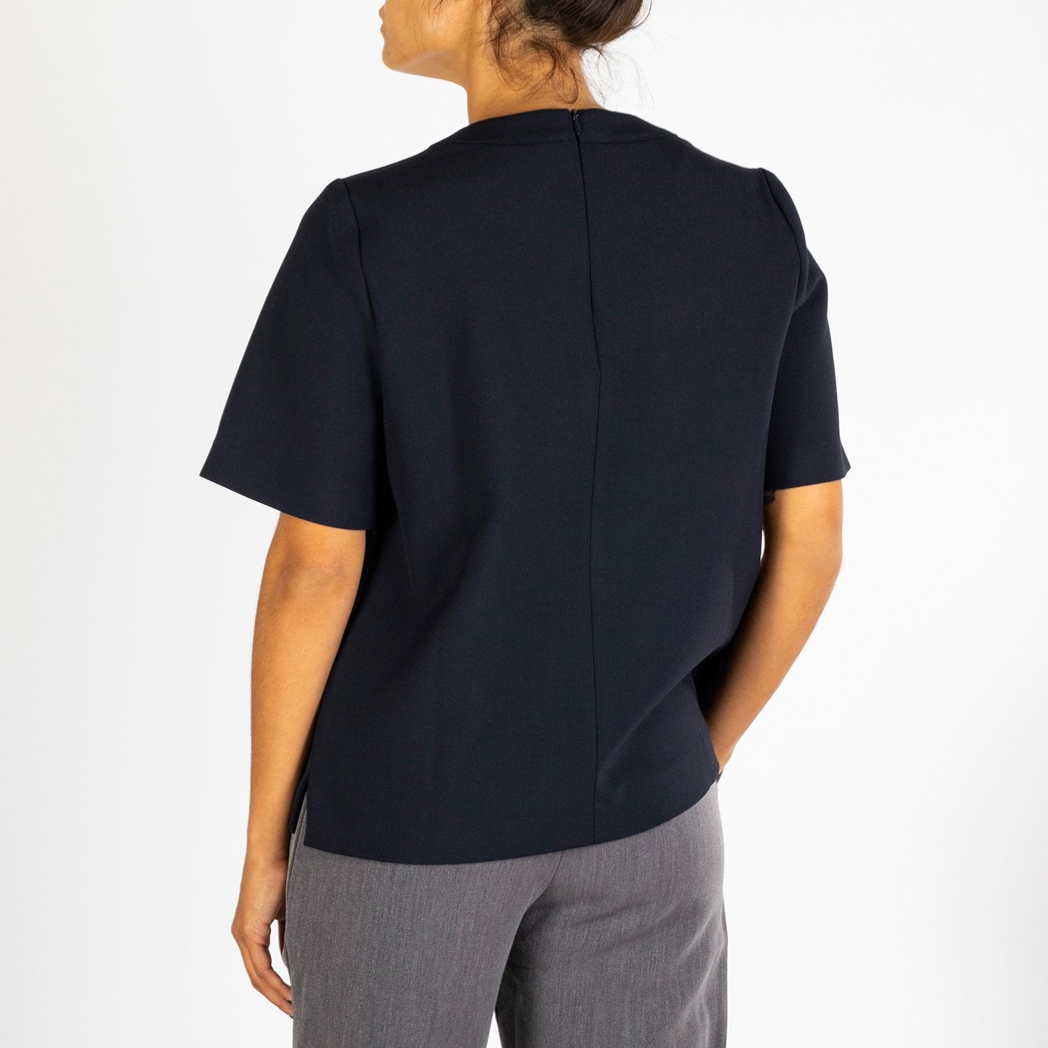 Hesther Top - The Feeting Room