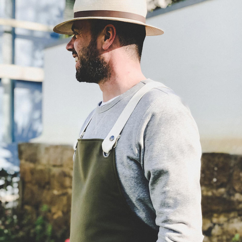 Vegan Leather Apron - The Feeting Room