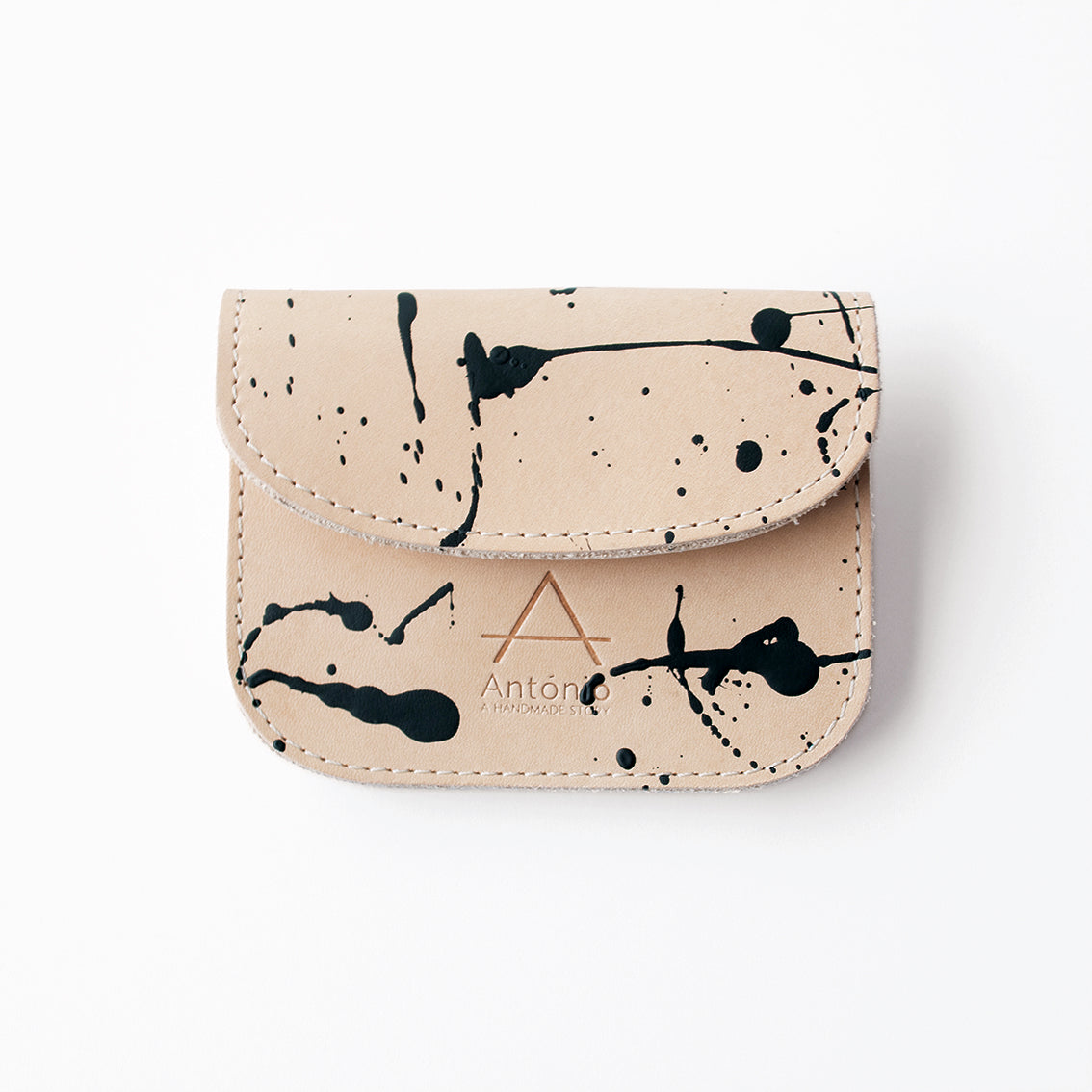 Sofia Pocket Wallet in Beige and Black by António - Handmade Story